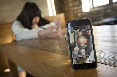 抖音LIVE直播真实性揭秘，看看网友们怎么说！