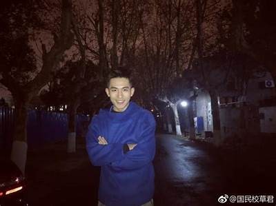 抖音小哥哥和英文哥：他们的搞笑瞬间与互动趣事
